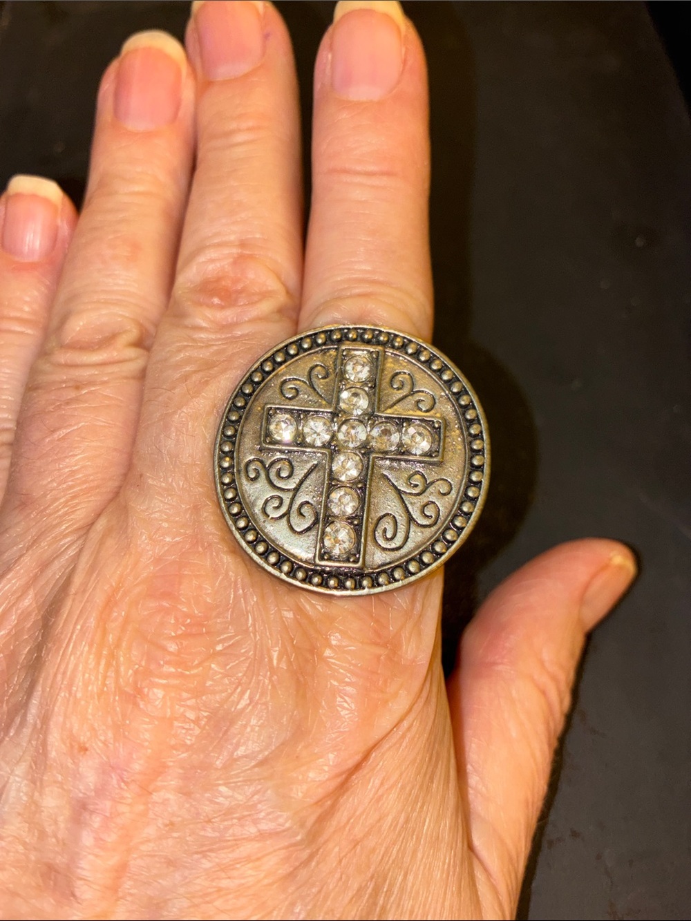 Vintage-Inspired Bronze Cross Accent Ring - Brown/Gold
